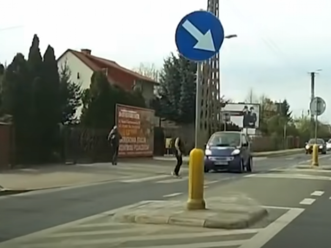 [film] Potrącenie nastolatki w Przasnyszu