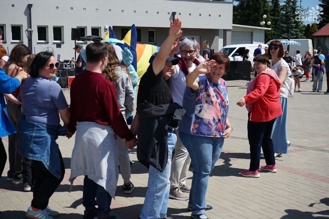 Grill, uśmiechy i integracja - tak bawiono się na festynie stowarzyszenia Debeściaki