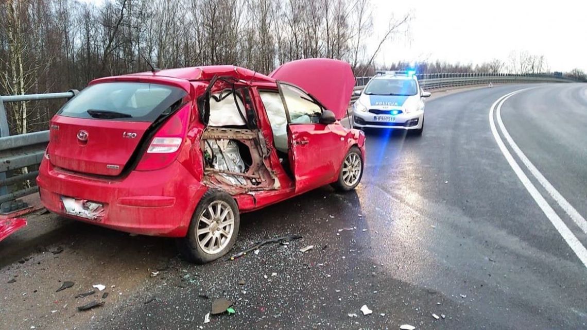 Groźnie na wiadukcie kolejowym w gminie Sońsk, znamy szczegóły wypadku