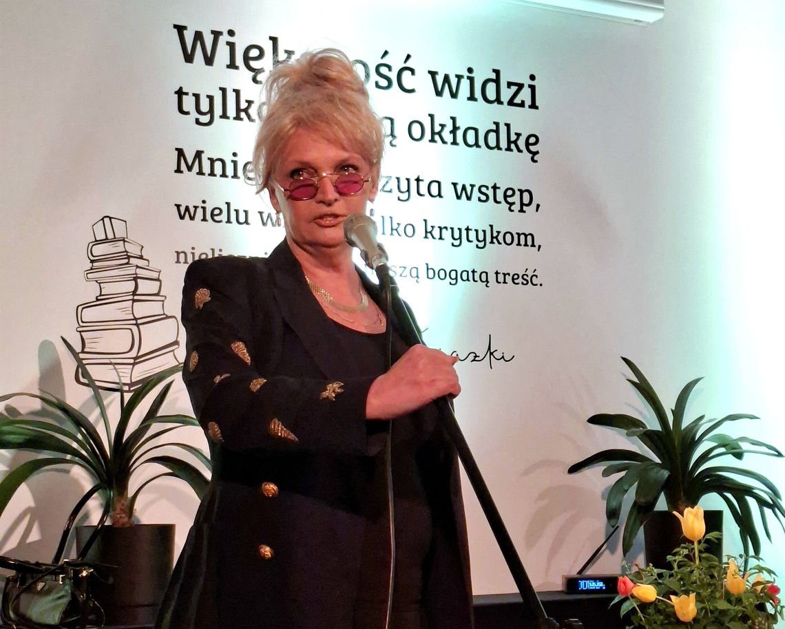 Gwiazdy polskiej sceny w Ciechanowie. Recital Biedrzyńskiej i Robakiewicz