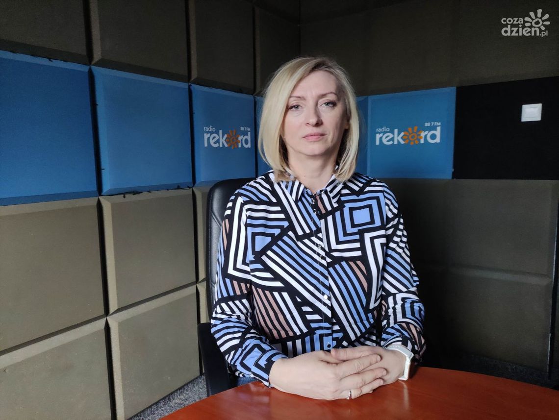 Iwona Robakowska: Gminne biblioteki mają utrudnione zadania, ale radzą sobie świetnie