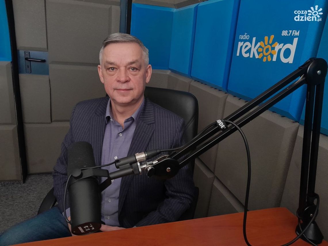 Jacek Świderski: Karta Nauczyciela jest reliktem przeszłości Jacek Świderski: Karta Nauczyciela jest reliktem przeszłości