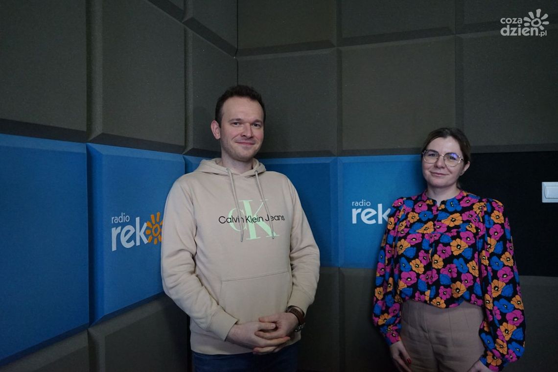 Jak nie dać się okraść - o cybezpieczeństwie bankowym, eksperci: Paulina Rosłoń i Paweł Madej Jak nie dać się okraść - o cybezpieczeństwie bankowym, eksperci: Paulina Rosłoń i Paweł Madej