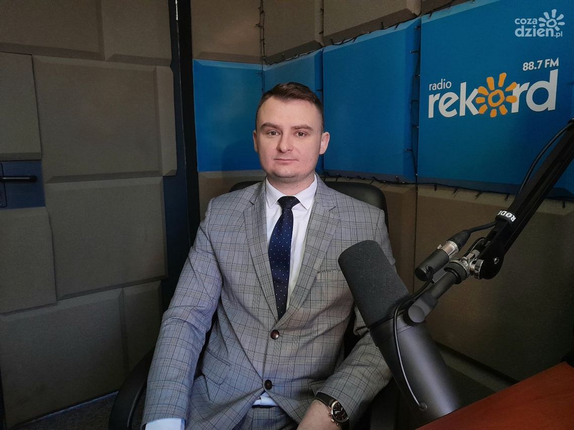 Jarosław Muchowski: Nie ma się co oszukiwać, że każdy samorząd teraz wszystko rzuci i zajmie się budową schronów Jarosław Muchowski: Nie ma się co oszukiwać, że każdy samorząd teraz wszystko rzuci i zajmie się budową schronów