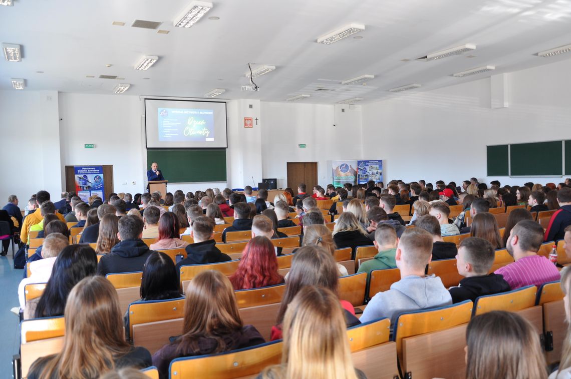 Jeszcze zdążysz! PANSIM w Ciechanowie wciąż rekrutuje na nowy rok akademicki