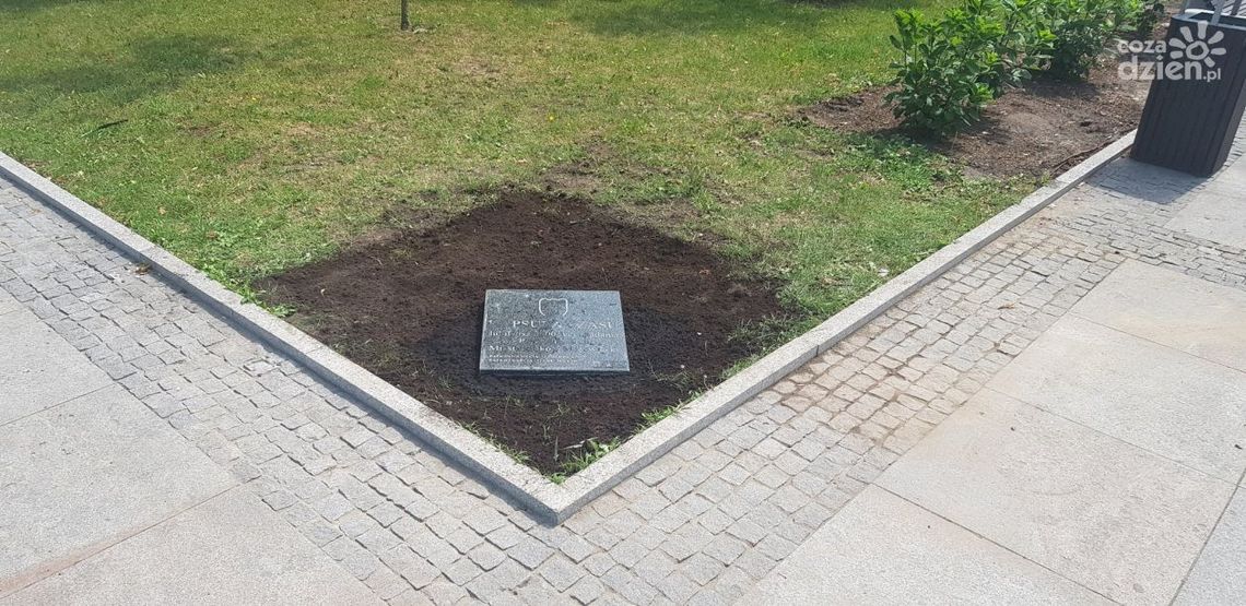 Kapsuła Czasu w Makowie Mazowieckim. Zostanie otwarta za 50 lat