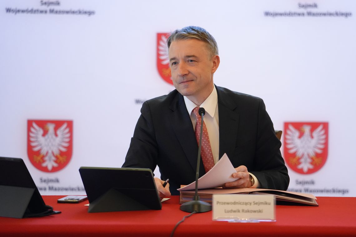 Kasa rozdzielona. Wiemy, gdzie trafią dziesiątki milionów złotych z budżetu województwa