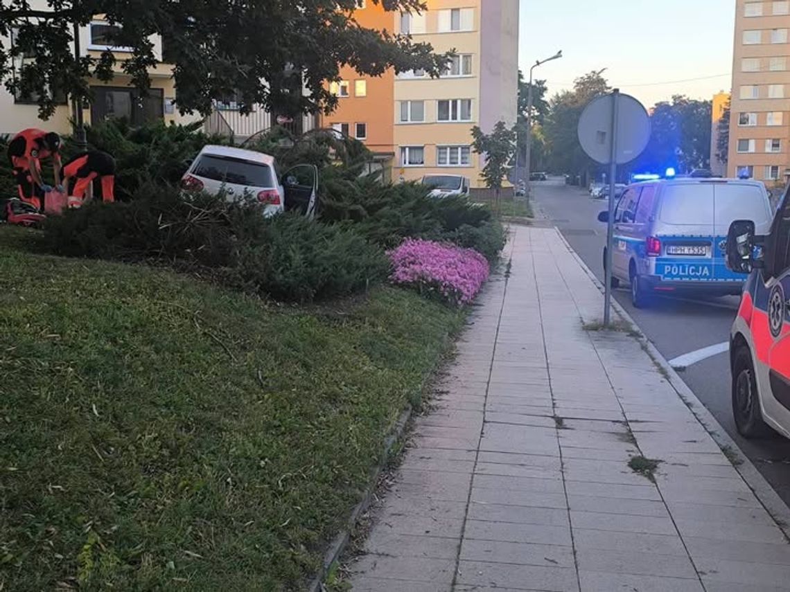 Kierowca nie żyje. Tragiczny wypadek w Ciechanowie