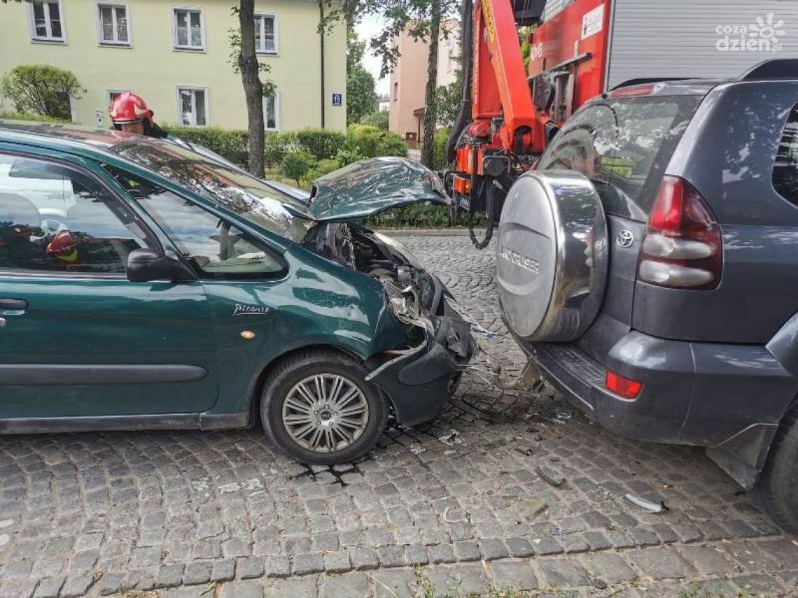 Kolizja na Sienkiewicza, ranne 7-letnie dziecko Kolizja na Sienkiewicza, ranne 7-letnie dziecko