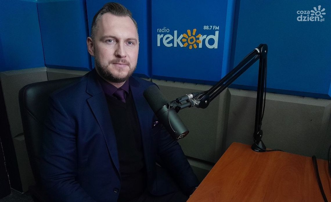 Konrad Wojnarowski: Polska jest jedną wielką czarną dziurą jeśli chodzi o środki z KPO