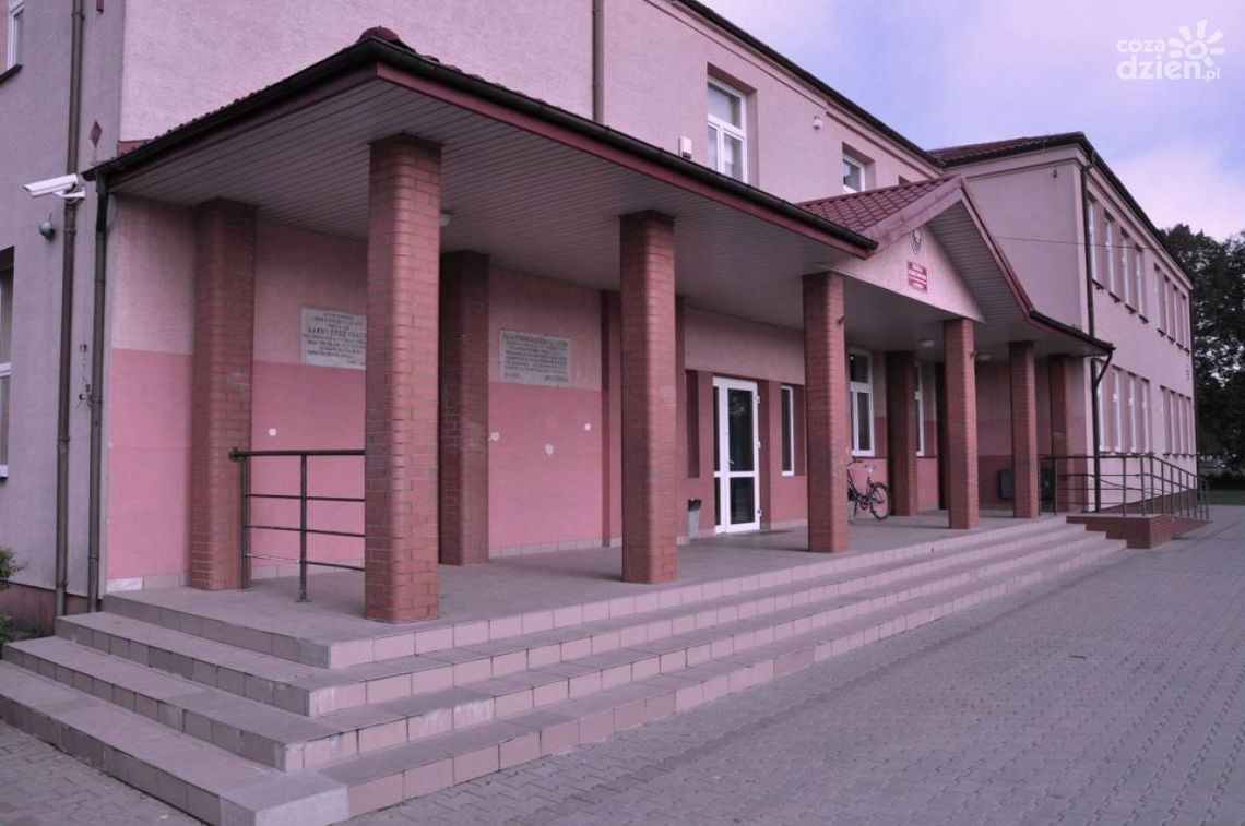 Koronawirus w podstawówce w Sońsku. Uczniowie przeszli na naukę zdalną