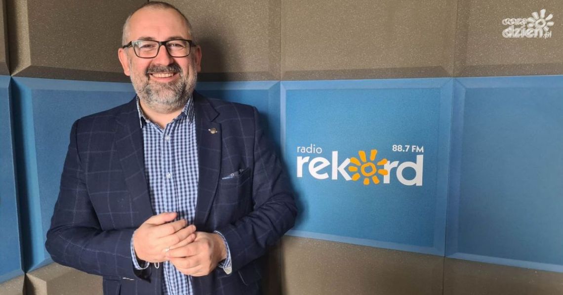 Krzysztof Bieńkowski: Mam nadzieję, że linia kolejowa zatrzyma mieszkańców