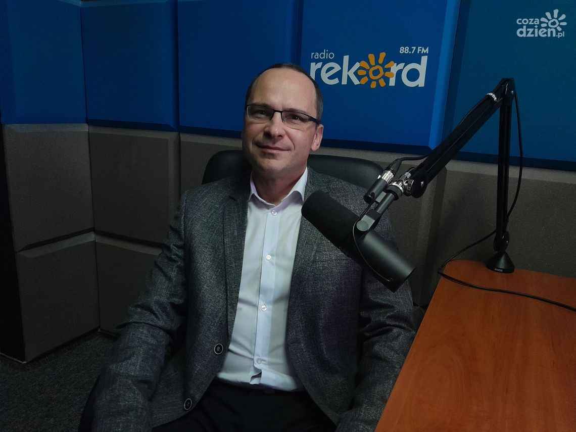 Krzysztof Iwulski: Nie wyłączymy oświetlenia całkowicie Krzysztof Iwulski: Nie wyłączymy oświetlenia całkowicie
