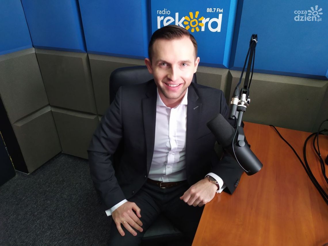 Krzysztof Kosiński: Dotychczas dostaliśmy od rządu 0 zł na pomoc obywatelom Ukrainy