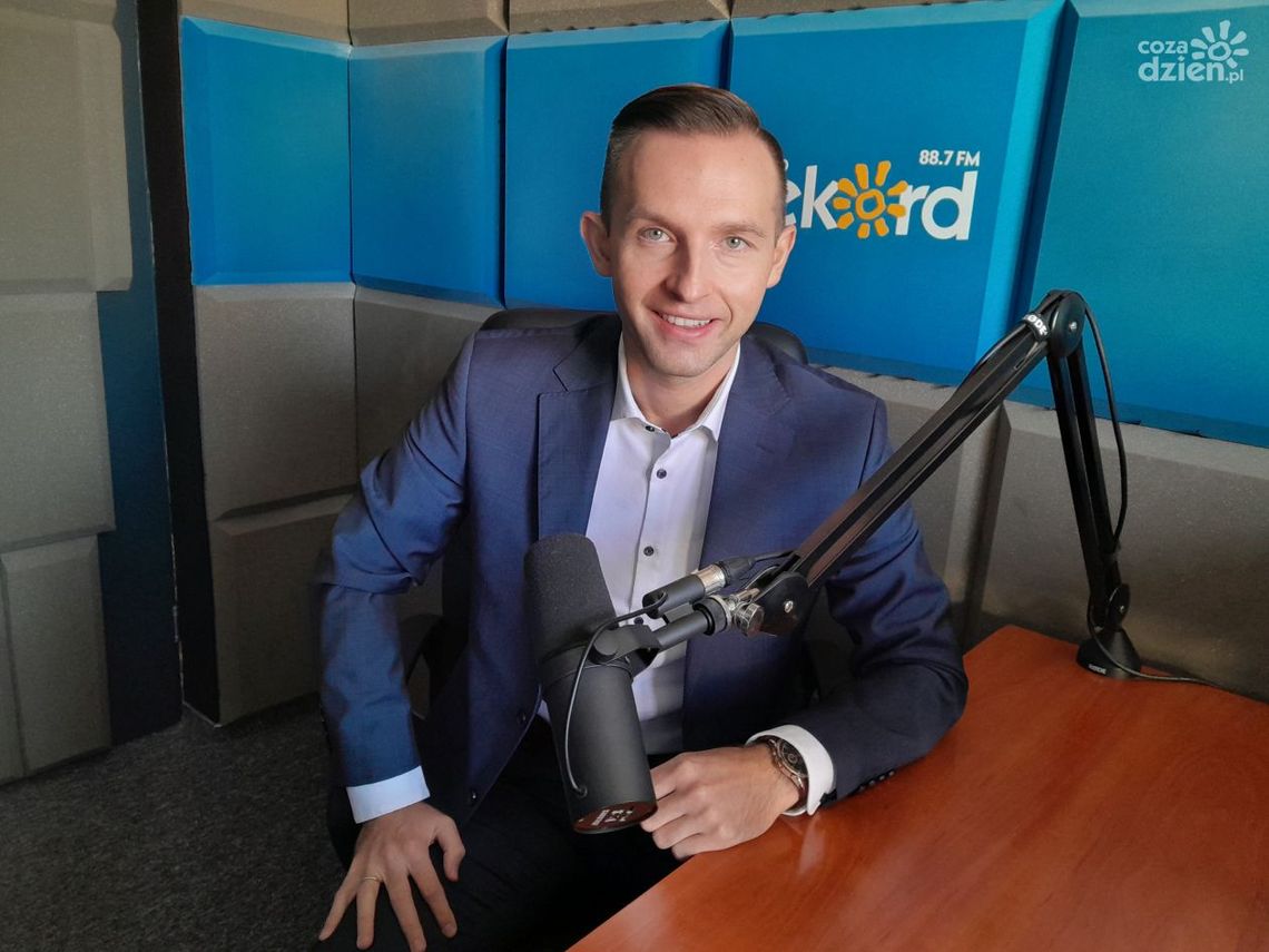 Krzysztof Kosiński: Sprawa ciechanowskiego orła jest szkodliwa i niezrozumiała, ma charakter polityczny