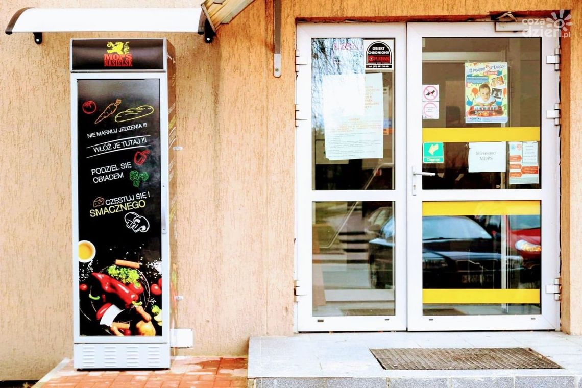 Lodówka dla potrzebujących w Nasielsku