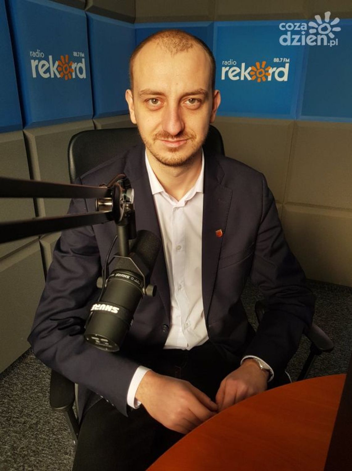 Łukasz Chrostowski: Cieszę się z lokalnego radia, które dobrze słychać w Przasnyszu
Łukasz Chrostowski: Cieszę się z lokalnego radia, które dobrze słychać w Przasnyszu