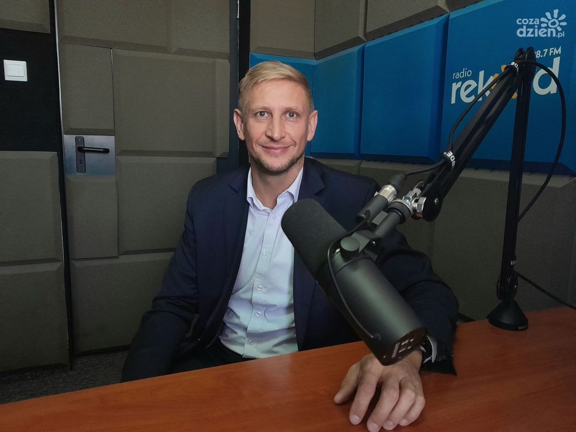 Łukasz Kapczyński: Kiedyś wystarczyło zbudować drogę i mieszkańcy byli zadowoleni. Dzisiaj to obowiązek Łukasz Kapczyński: Kiedyś wystarczyło zbudować drogę i mieszkańcy byli zadowoleni. Dzisiaj to obowiązek