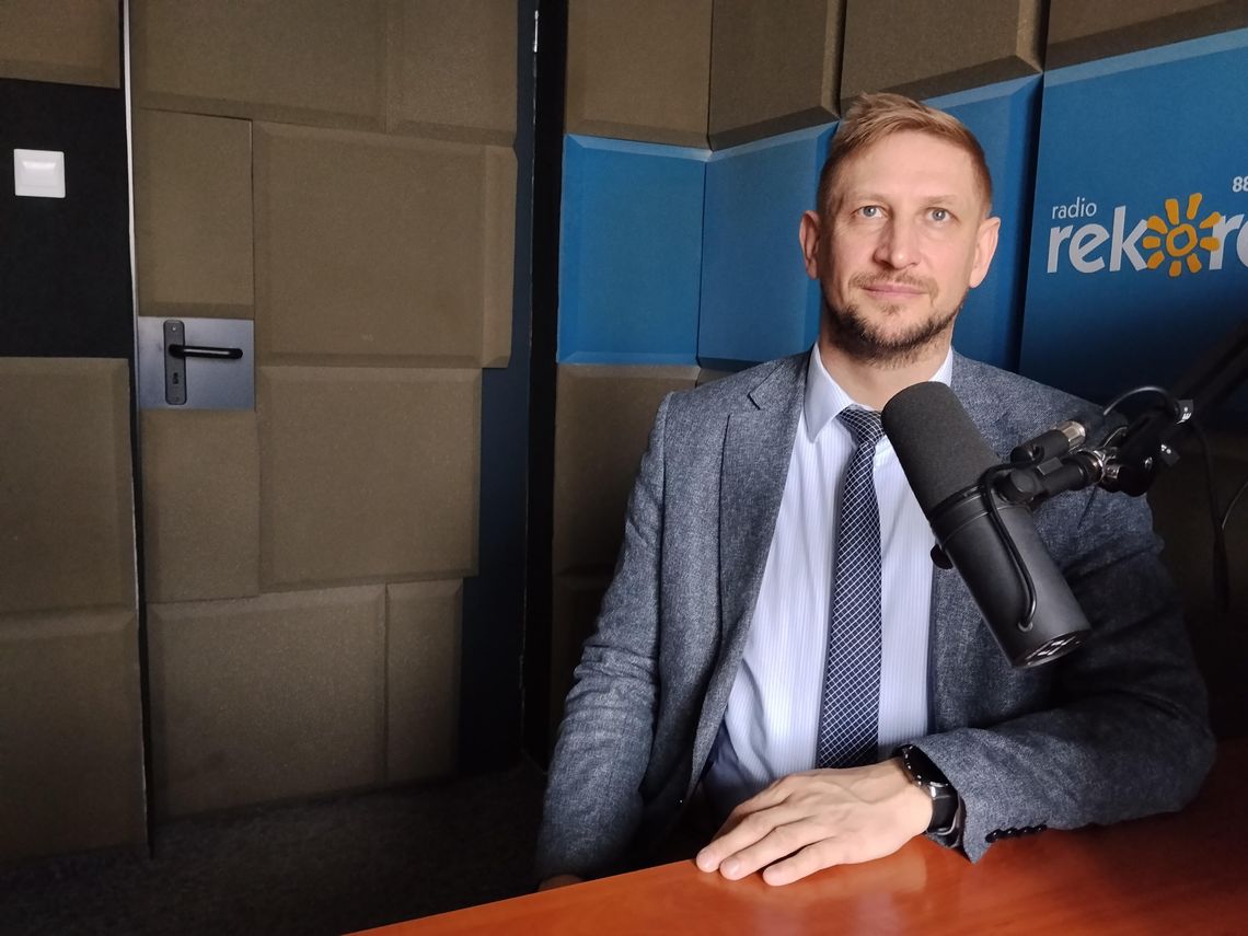 Łukasz Kapczyński: Od 1 maja w Glinojecku rusza program opieki stomatologicznej Łukasz Kapczyński: Od 1 maja w Glinojecku rusza program opieki stomatologicznej