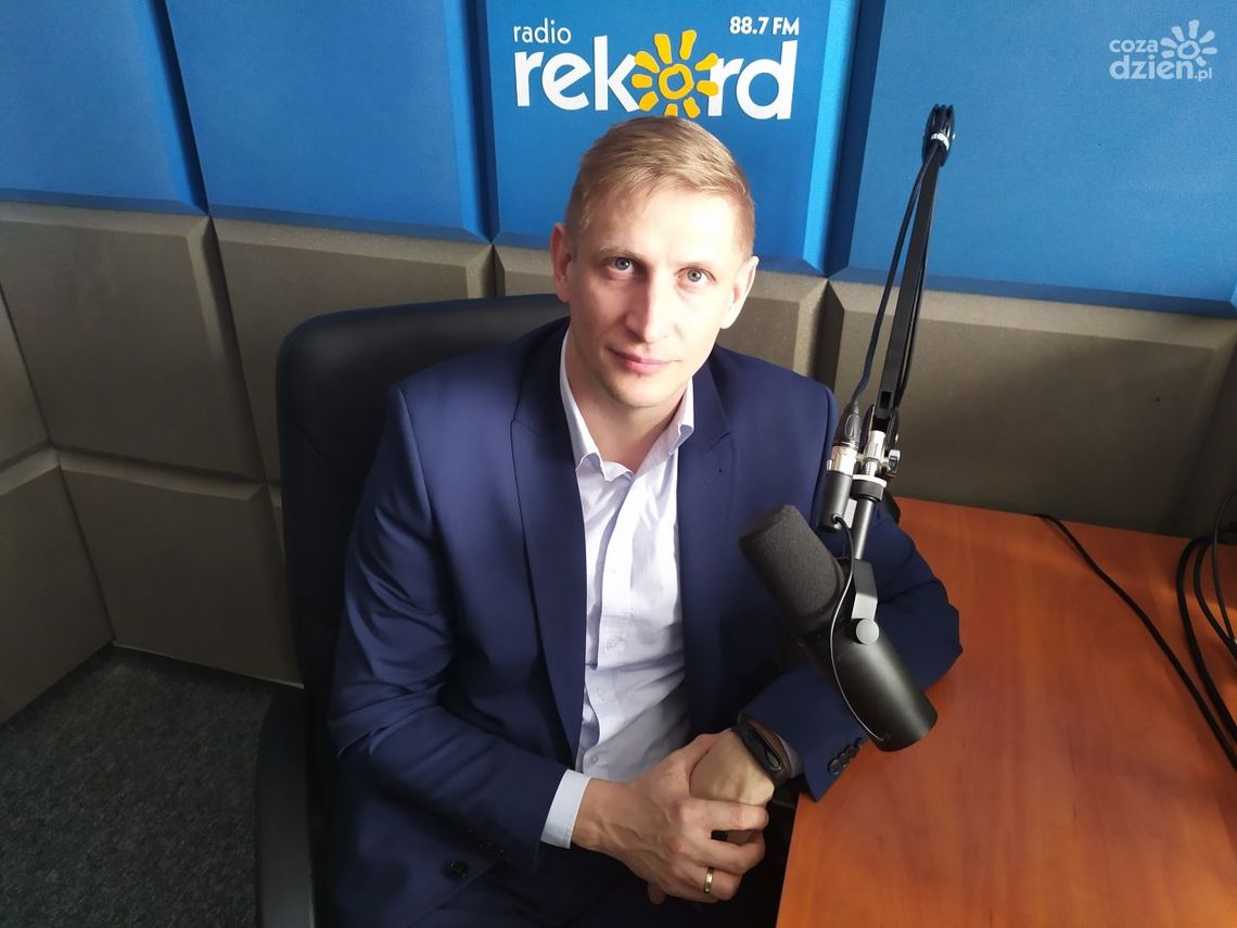 Łukasz Kapczyński: System PESEL dla Ukraińców został przygotowany naprędce Łukasz Kapczyński: System PESEL dla Ukraińców został przygotowany naprędce