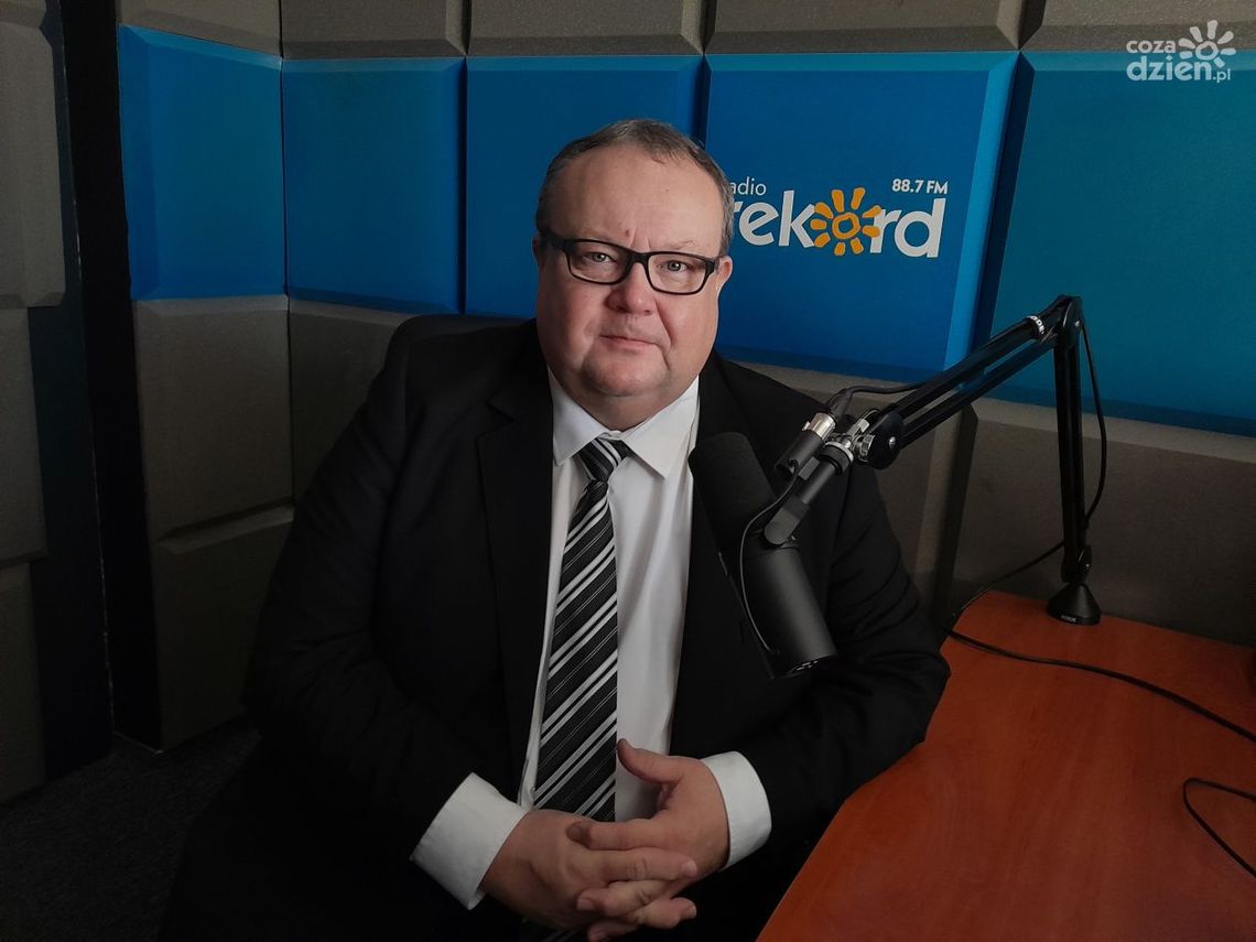 Mariusz Godlewski: Szukamy oszczędności, ograniczamy zatrudnienie Mariusz Godlewski: Szukamy oszczędności, ograniczamy zatrudnienie