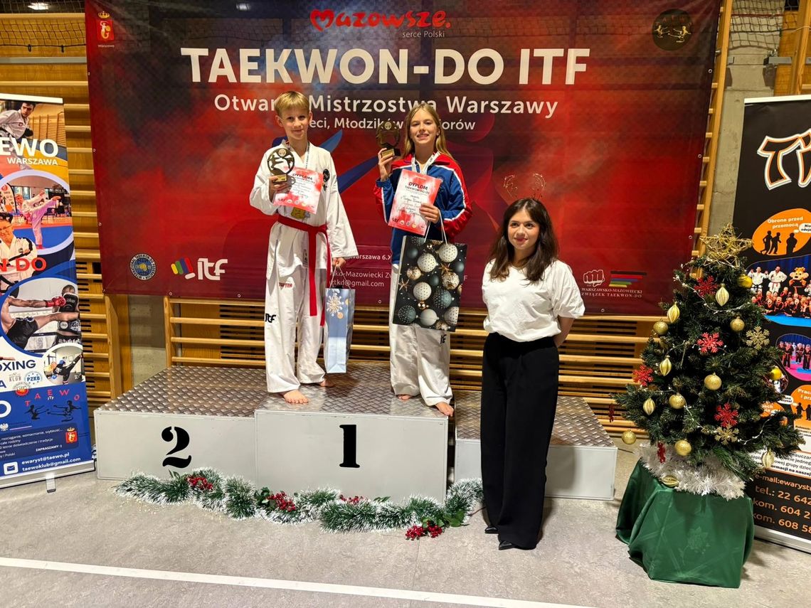 Bartłomiej Szarewicz na podium