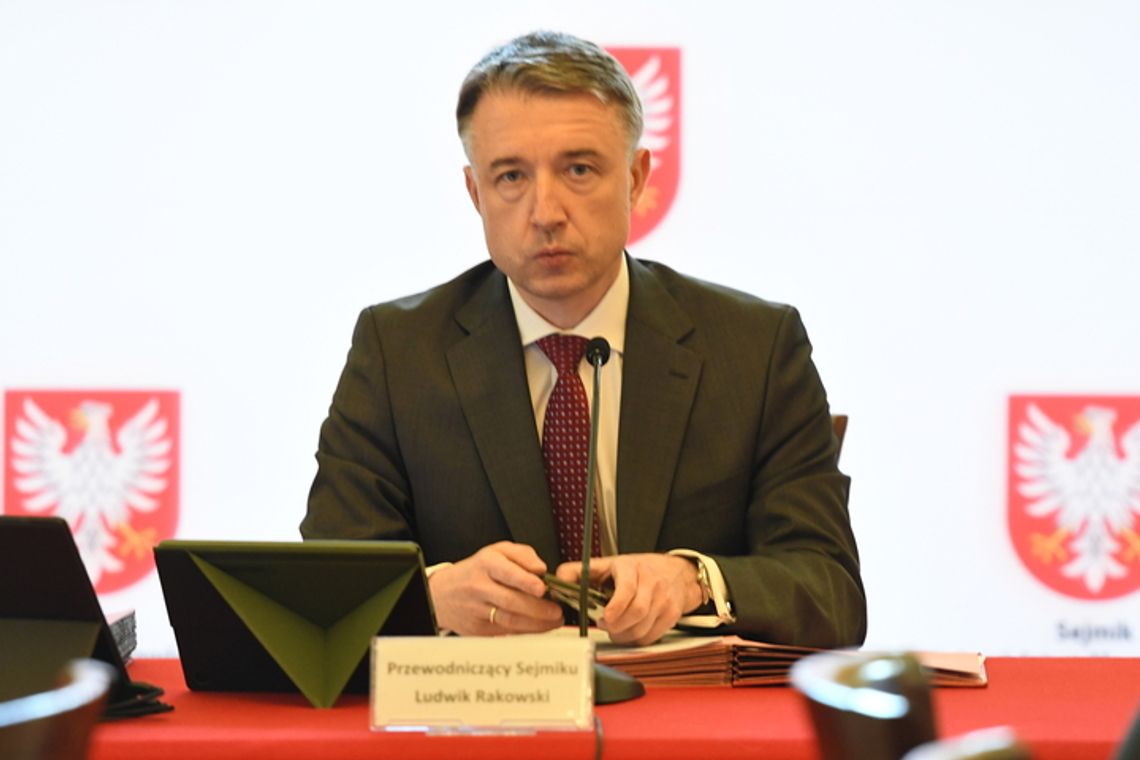 Mazowsze dzieli miliony Mazowsze dzieli miliony