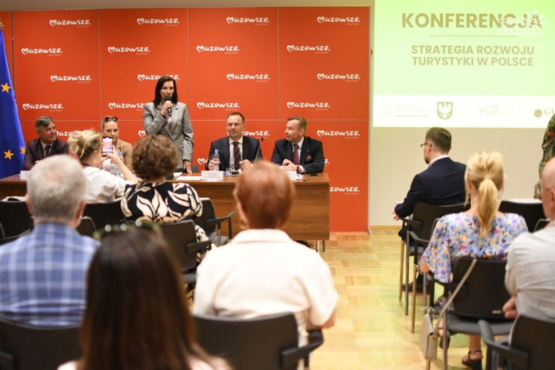 Mazowsze Liderem Turystyki w Polsce: Jak Przyciągnąć Jeszcze Więcej Odwiedzających?