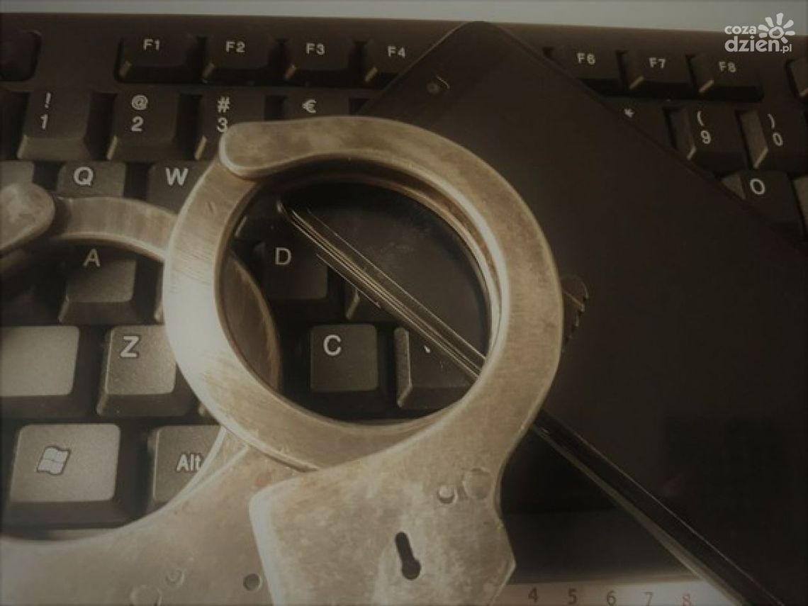 Mieszkanka powiatu mławskiego ofiarą oszustów na rynku kryptowalut
