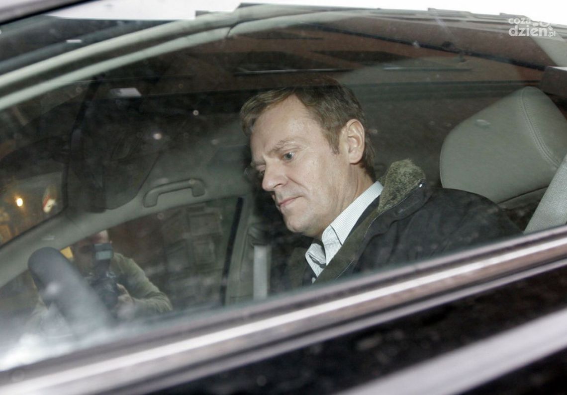 Mława. Donald Tusk zatrzymany przez drogówkę. Stracił prawo jazdy!