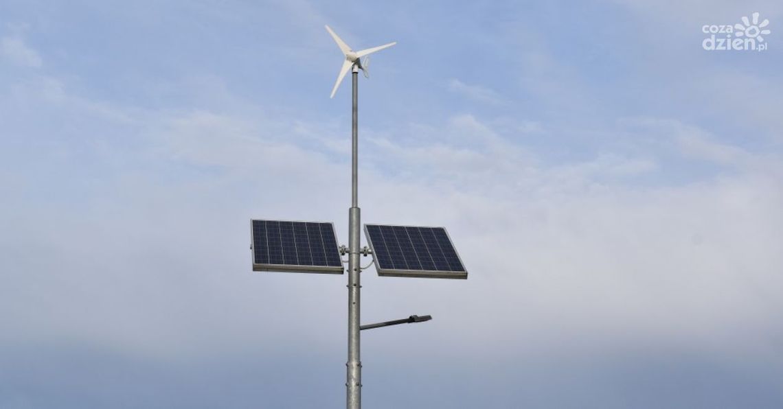 Mława stawia na solarno-wiatrowe punkty świetlne