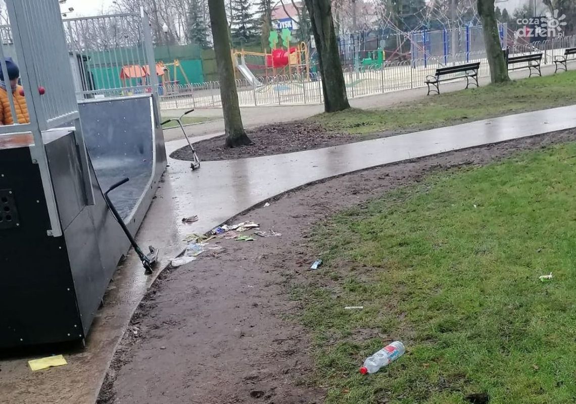 Mława wypowiada wojnę śmieciarzom