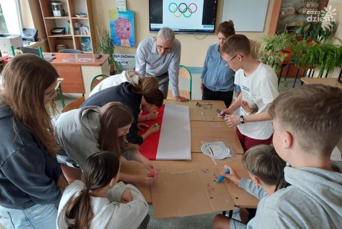 Młodzież z Mławy przygotowuje się do Igrzysk Olimpijskich w Paryżu