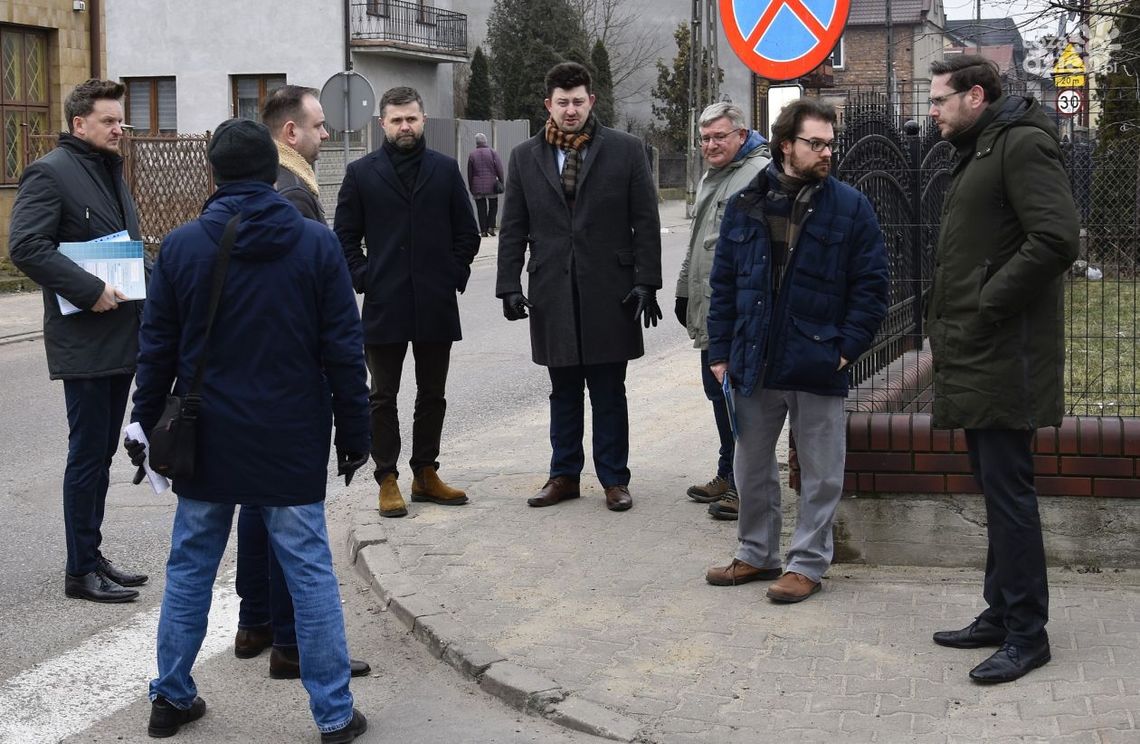 Modernizacja drogi powiatowej Płońsk – Raciąż: ruszyły prace budowlane na ul. Warszawskiej