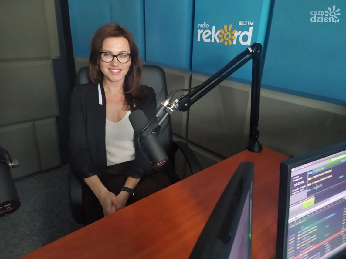 Monika Serbista - "warszawka" niech się chowa!