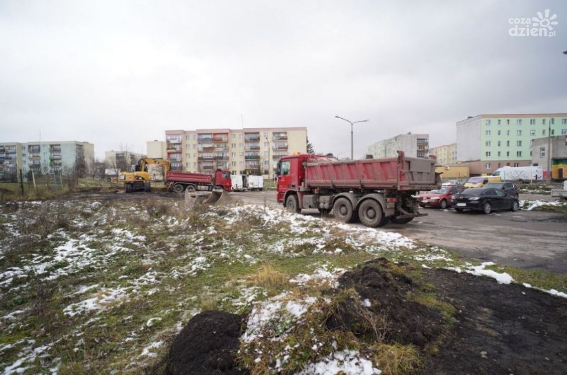 Na Reutta budują parking. Wiemy, kiedy zakończą się prace 