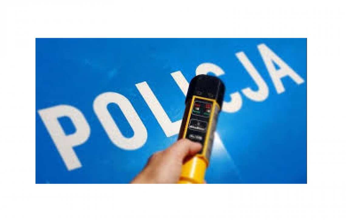 Na ulicy Płockiej w Ciechanowie zderzyły się dwa samochody. Sprawca nie był trzeźwy