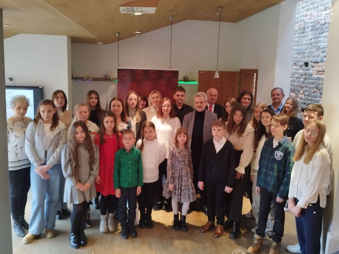 Nagrodzono laureatów konkursu "Grody i zamki na Mazowszu"