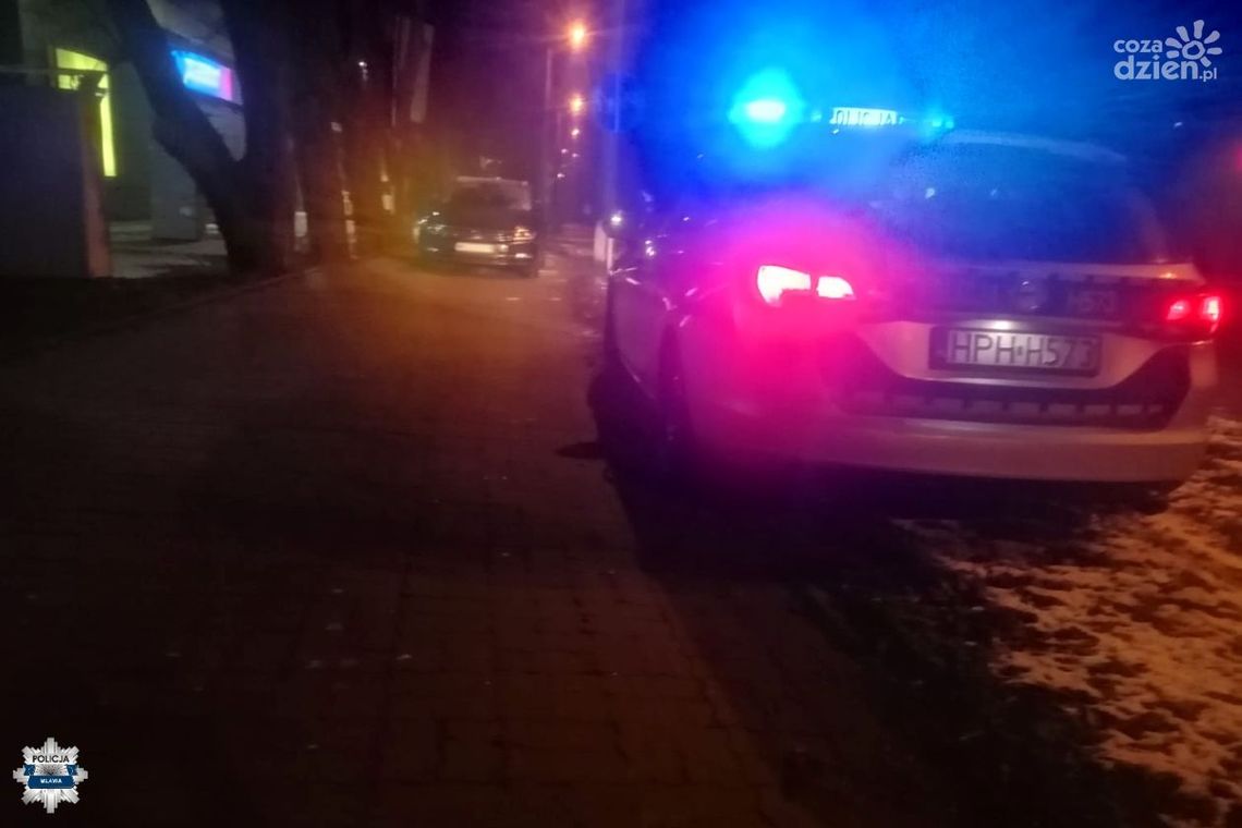 Nietrzeźwy kierowca wjechał pod prąd na rondzie w Mławie!