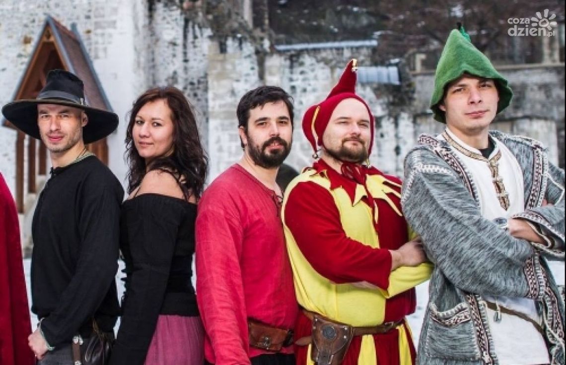 Niezwykłe wydarzenie łączące kulturę i tradycję: Koncert folkowy i piknik średniowieczny w COEK Studio