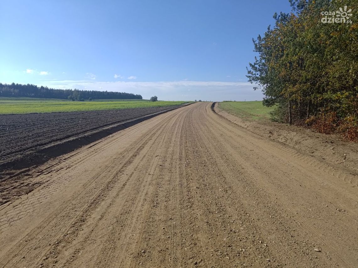 Nowa droga Dębsk-Kitki-Szumsk oficjalnie odebrana