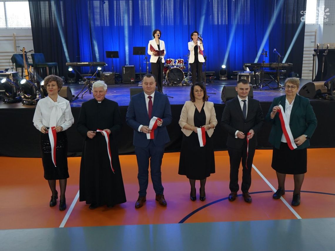 Nowe Inwestycje w Sońsku -  gminny żłobek i hala sportowa oficjalnie otwarte