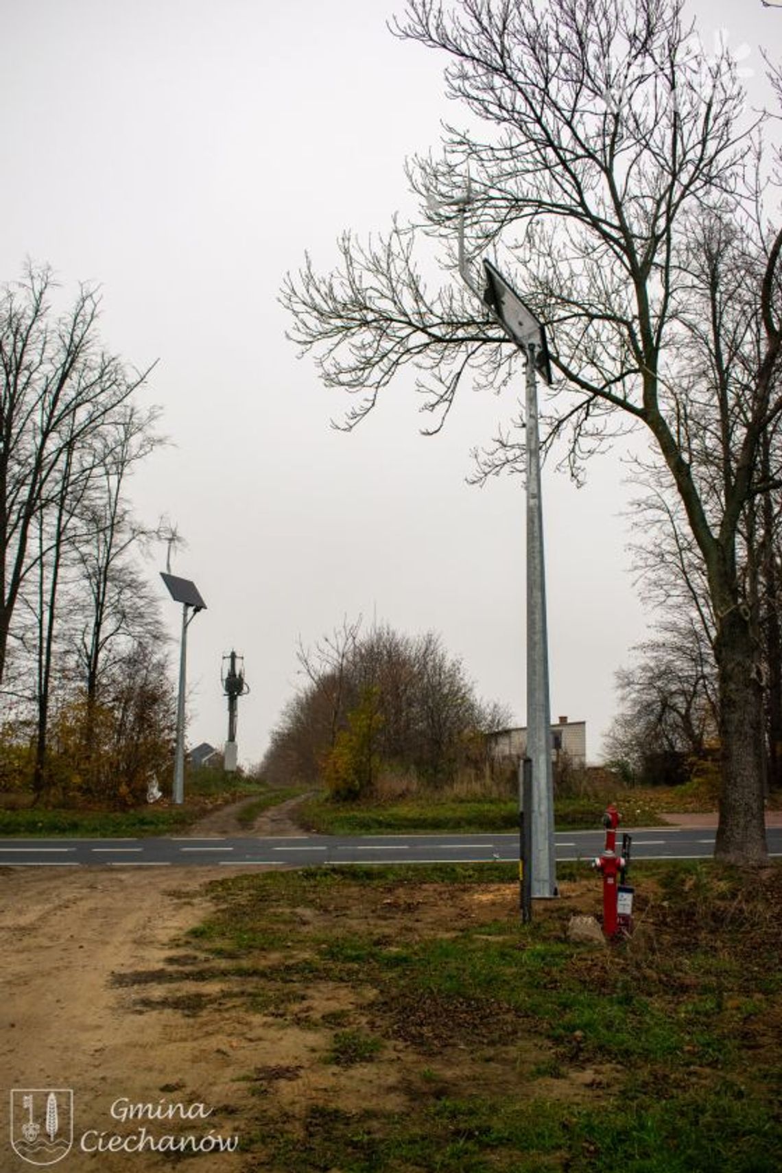 Nowe lampy solarne w gminie Ciechanów – 81 miejsc zyskało oświetlenie!