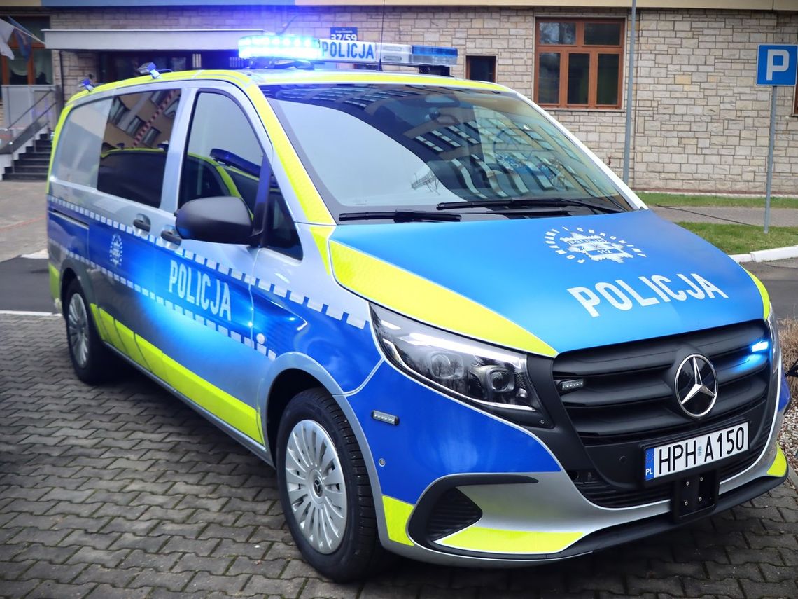 Mercedes - laboratorium kryminalistyczne