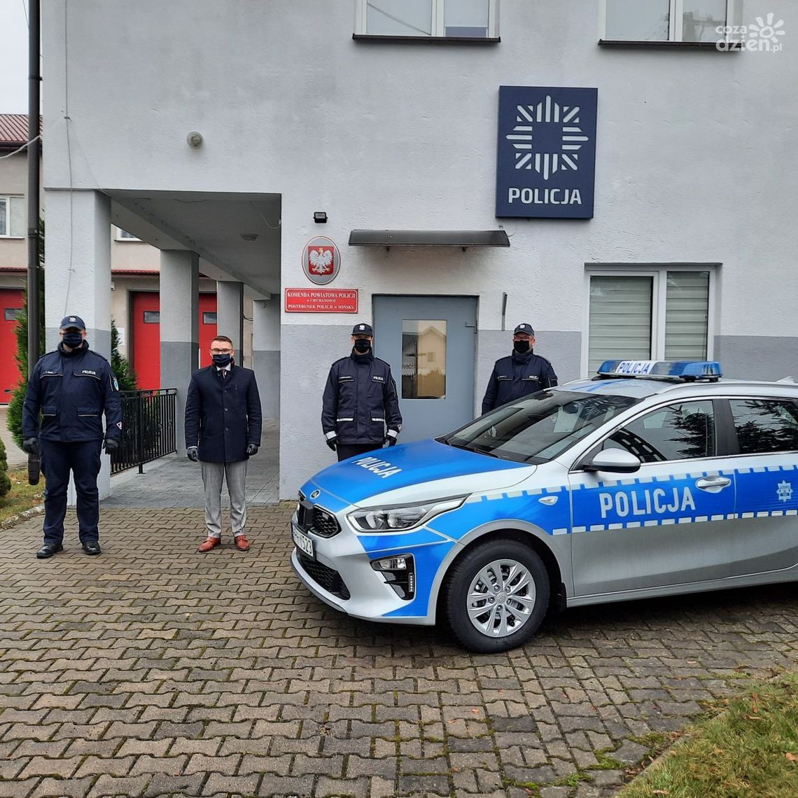 Nowy radiowóz dla policjantów z Sońska. Policja i gmina złożyły się po 50%
