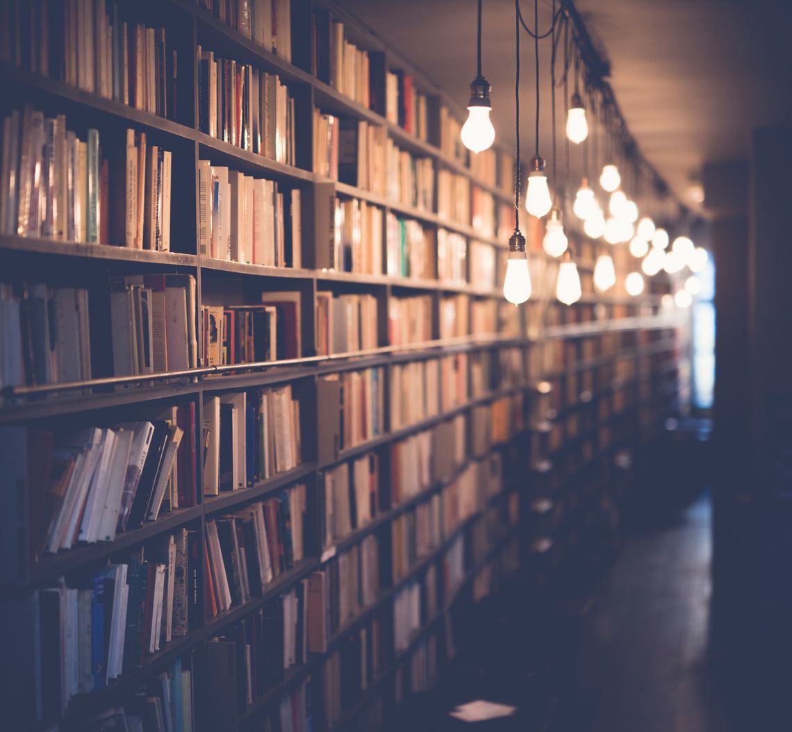 Od Islandii po kulisy futbolu – niezwykły Tydzień Bibliotek pod hasłem „Biblioteka. Otwierasz. Odkrywasz”