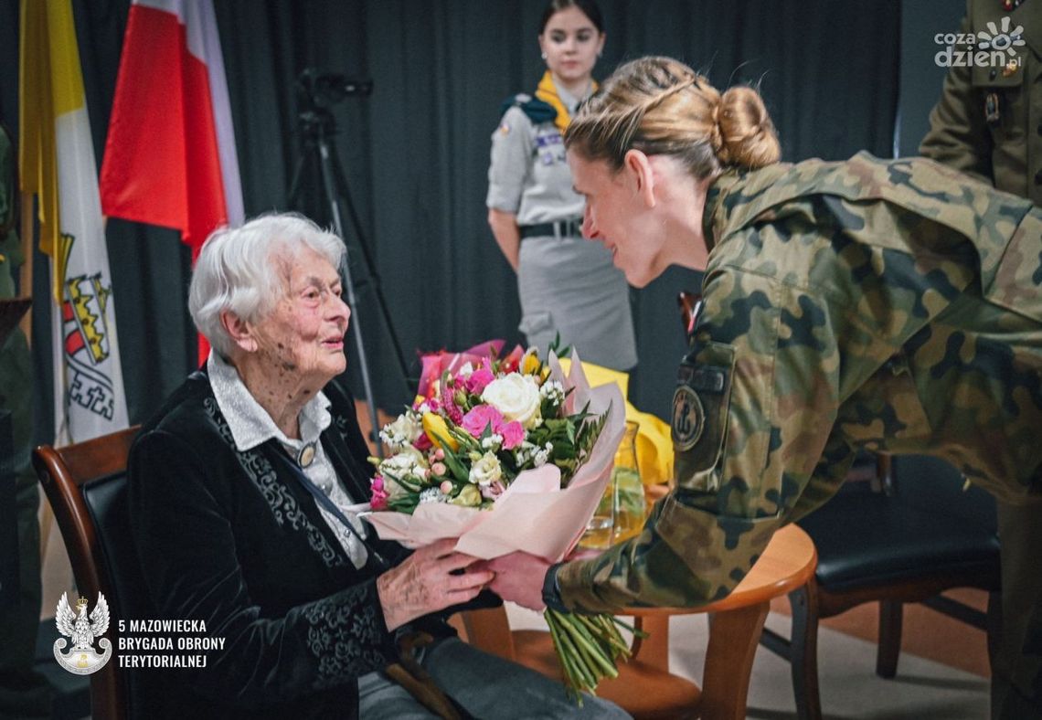 Odwaga i poświęcenie - porucznik Zofia Wangrat skończyła 100 lat