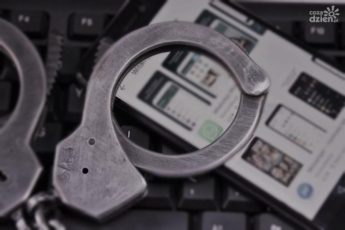 Oszuści znów atakują! Mieszkańcy Ciechanowa stracili kilkadziesiąt tysięcy złotych