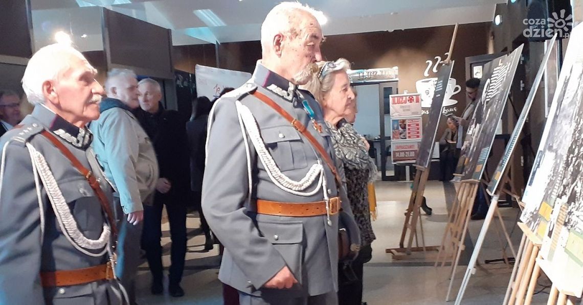 Pamięci Żołnierzy Wyklętych została poświęcona wystawa połączona z koncertem. Przygotowano ją w Ciechanowie