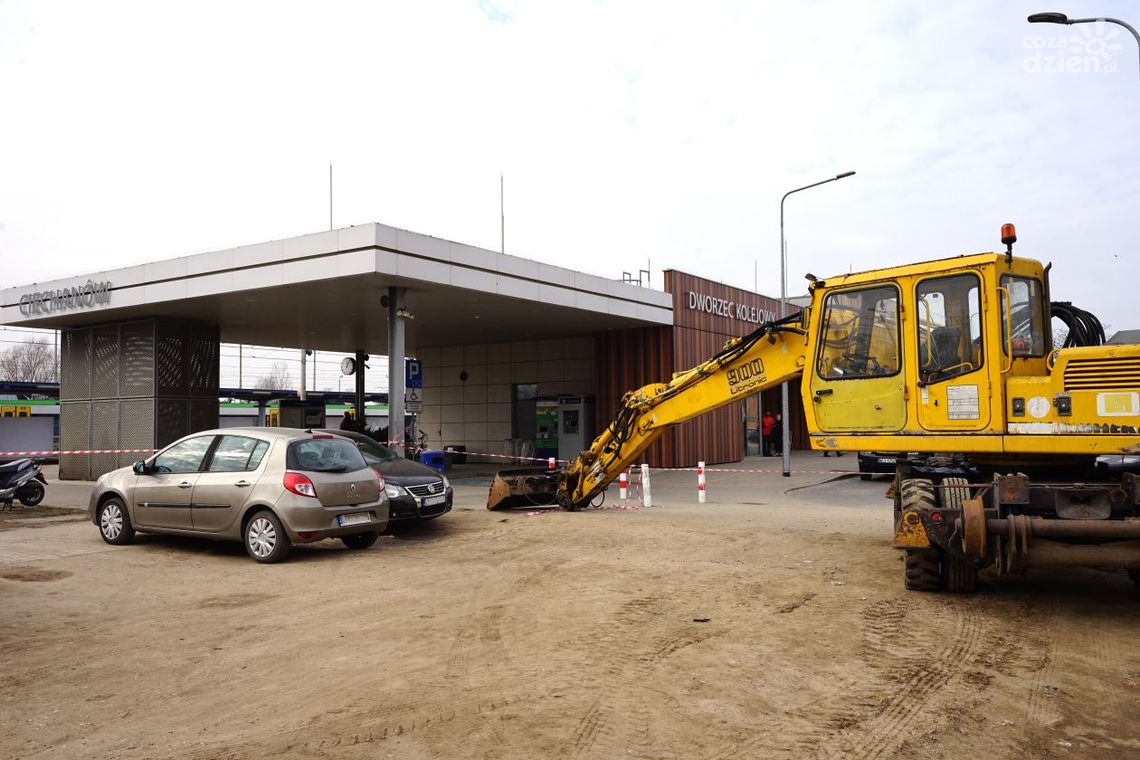 Parking przy PKP będzie gotowy w połowie roku